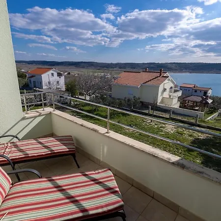 Appartamento 3br Davorka Rtina